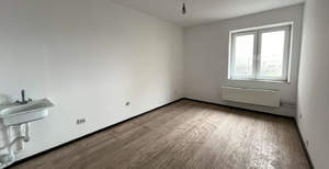 3-к квартира, вторичка, 75м2, 1/20 этаж
