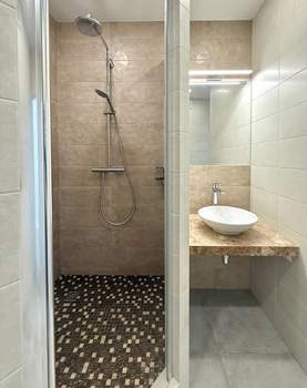 3-к квартира, вторичка, 105м2, 18/20 этаж