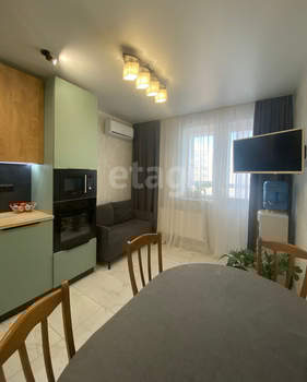 2-к квартира, вторичка, 62м2, 18/20 этаж