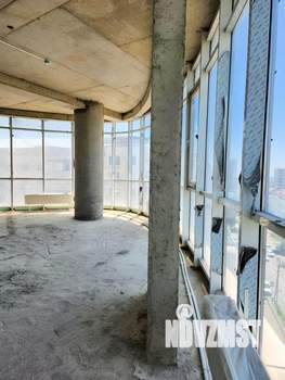 3-к квартира, вторичка, 124м2, 6/17 этаж