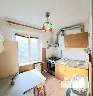 2-к квартира, вторичка, 49м2, 3/5 этаж