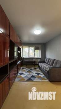 2-к квартира, вторичка, 40м2, 1/5 этаж