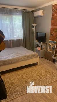 2-к квартира, вторичка, 42м2, 1/5 этаж
