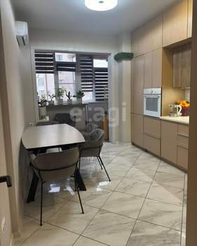2-к квартира, вторичка, 68м2, 2/13 этаж