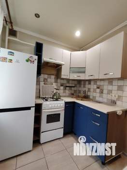 2-к квартира, вторичка, 45м2, 1/9 этаж