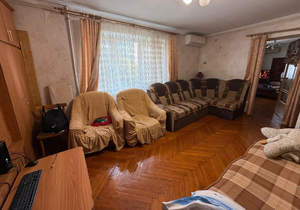 2-к квартира, вторичка, 49м2, 1/5 этаж