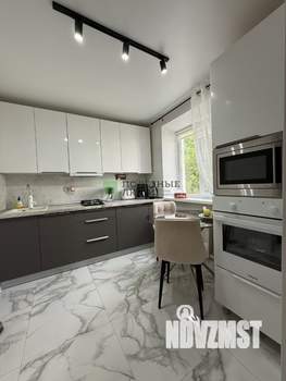 2-к квартира, вторичка, 44м2, 3/5 этаж