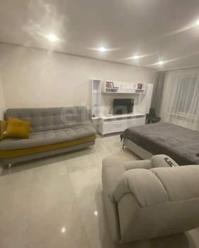 2-к квартира, вторичка, 46м2, 1/9 этаж