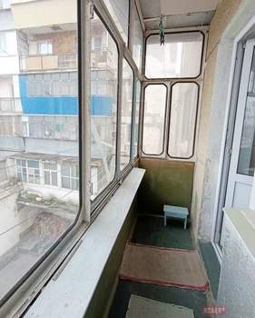 2-к квартира, вторичка, 48м2, 3/5 этаж