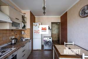3-к квартира, вторичка, 63м2, 8/9 этаж