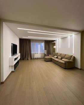 3-к квартира, вторичка, 107м2, 9/19 этаж