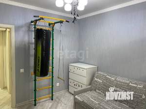 2-к квартира, вторичка, 63м2, 7/16 этаж