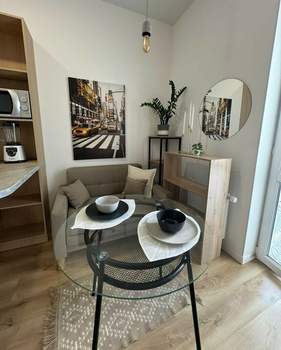 Студия квартира, вторичка, 32м2, 20/20 этаж