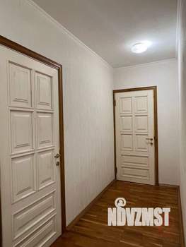 4-к квартира, вторичка, 140м2, 3/9 этаж