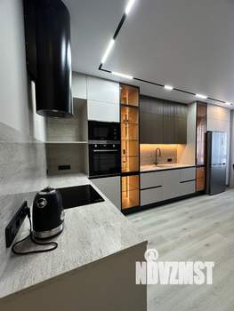 2-к квартира, вторичка, 61м2, 10/24 этаж