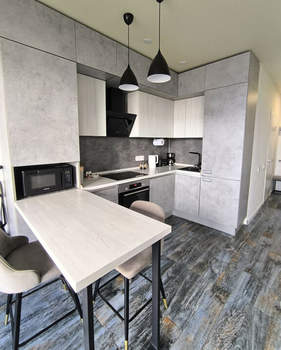 1-к квартира, вторичка, 43м2, 4/10 этаж