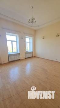 2-к квартира, вторичка, 108м2, 2/2 этаж