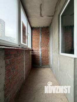 2-к квартира, вторичка, 69м2, 1/18 этаж