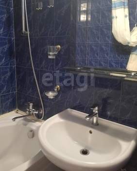 2-к квартира, вторичка, 52м2, 3/10 этаж