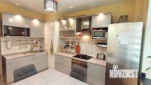 3-к квартира, вторичка, 63м2, 1/9 этаж