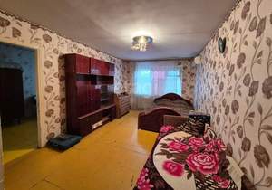 3-к квартира, вторичка, 63м2, 1/5 этаж