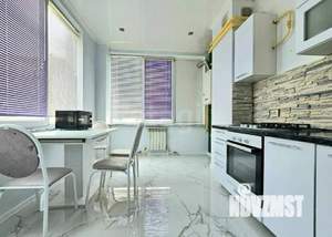 2-к квартира, вторичка, 77м2, 3/3 этаж