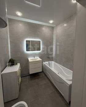 1-к квартира, вторичка, 55м2, 4/4 этаж