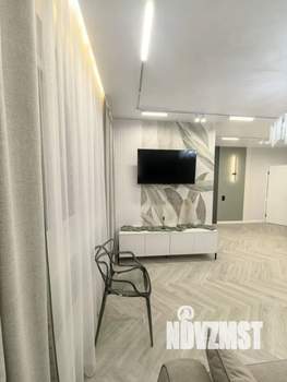 3-к квартира, вторичка, 74м2, 1/25 этаж