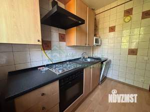 3-к квартира, вторичка, 76м2, 3/3 этаж