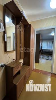 2-к квартира, вторичка, 40м2, 1/5 этаж